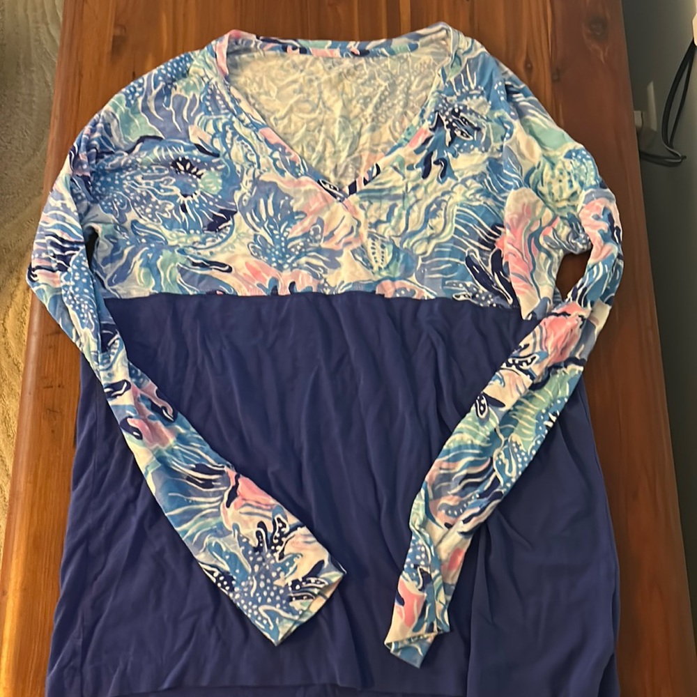 XS Lilly Pulitzer Blue Finn Top